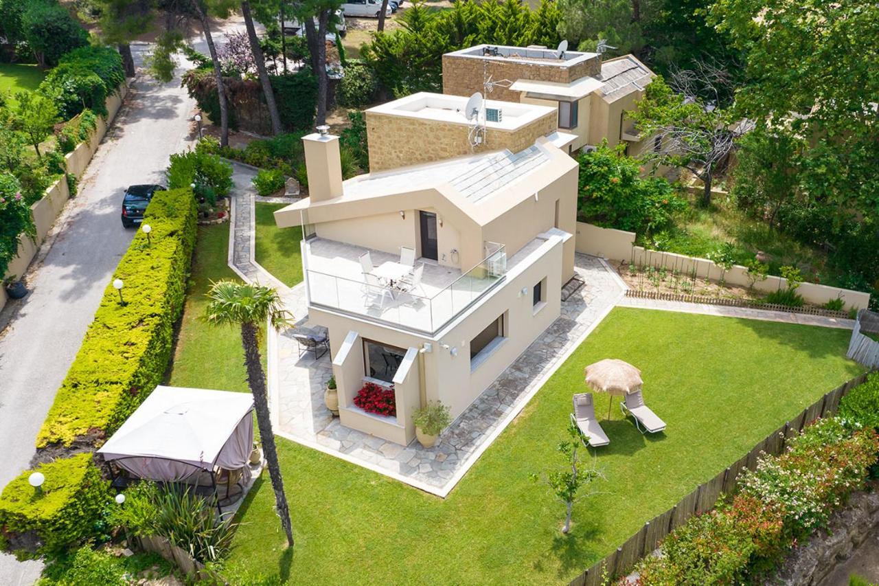 Artemisia Villa With Outdoor Hot Tub, Sani Luxury Villas Collection Bagian luar foto