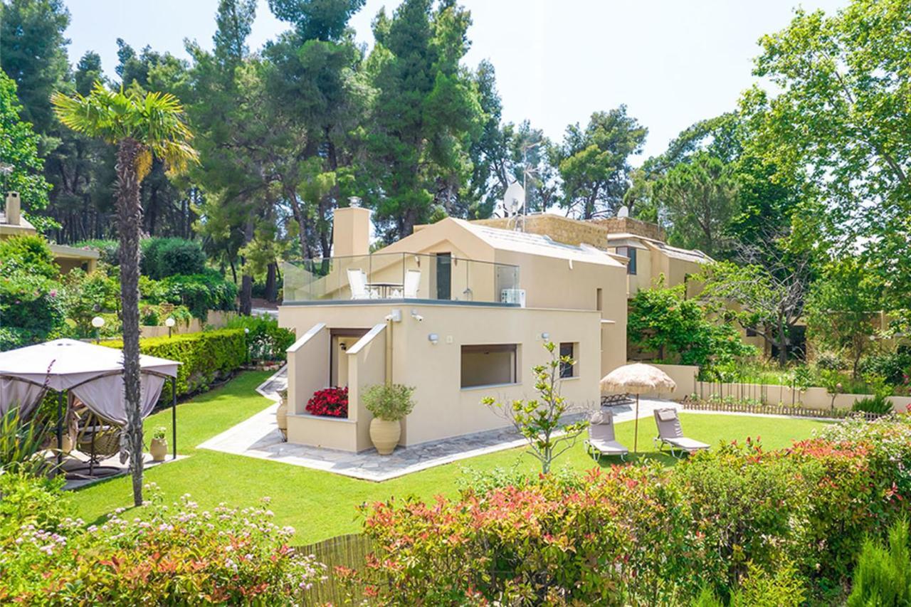 Artemisia Villa With Outdoor Hot Tub, Sani Luxury Villas Collection Bagian luar foto