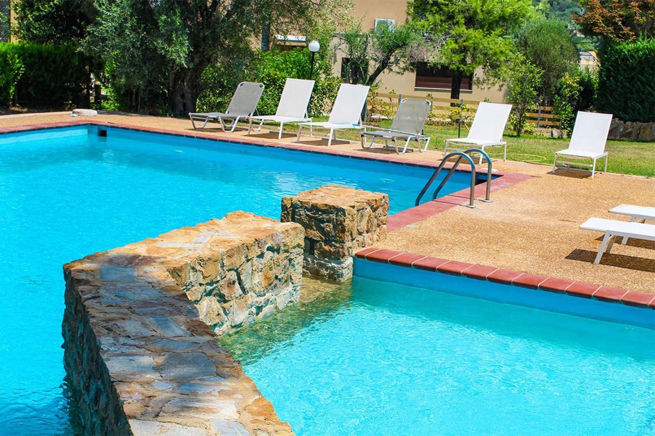 Artemisia Villa With Outdoor Hot Tub, Sani Luxury Villas Collection Bagian luar foto